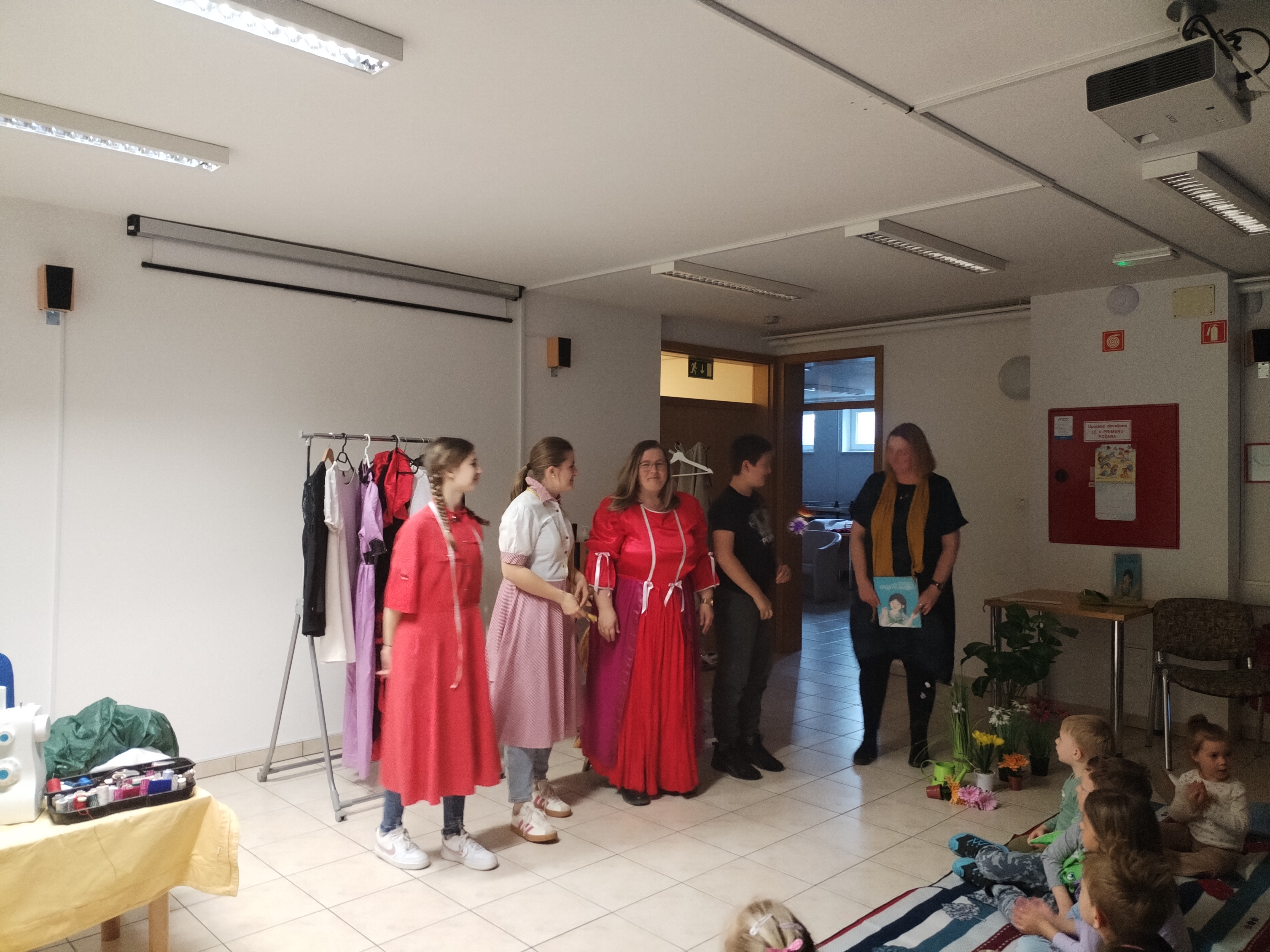 KUD Vitomarci 2 Šivilja in škarjice april 2026