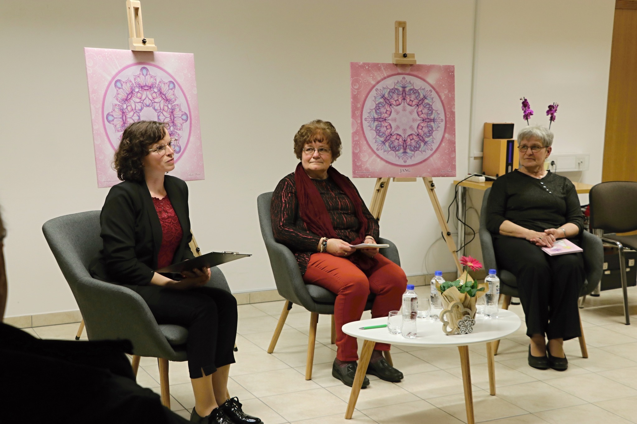 8. marec večer poezije